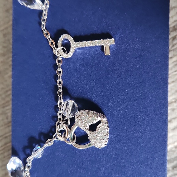 Swarovski LOCK & KEY Rhodium Crystal Charm Bracelet (adjustable) - Picture 3 of 5